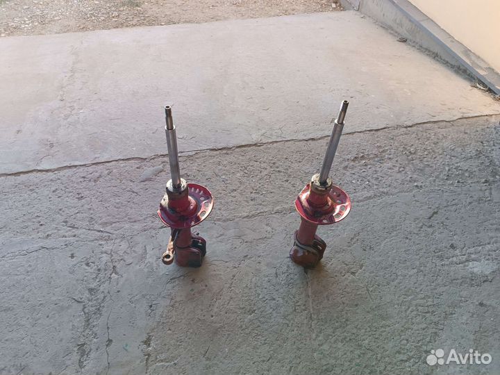 Передние стойки priora