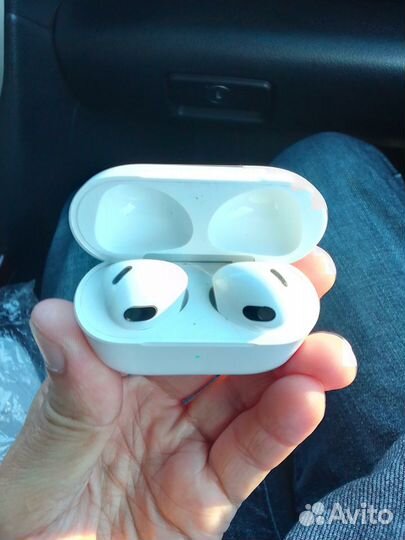 Аерподс оригинал