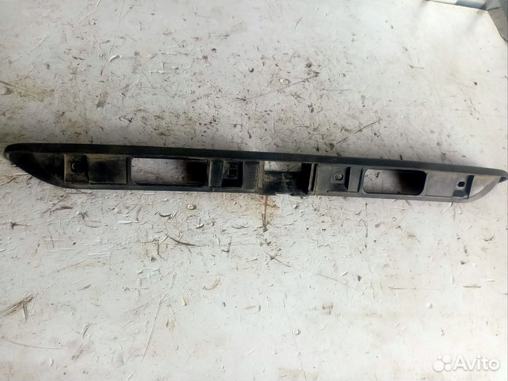 Накладка подсветки номера Volkswagen Golf 2