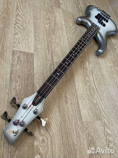 Бас гитара Greco. Япония