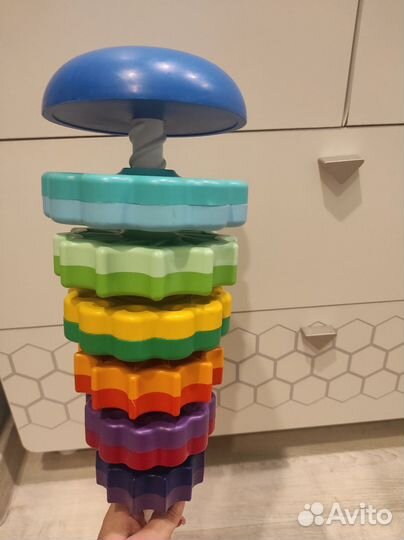 Пирамидка веселые шестеренки