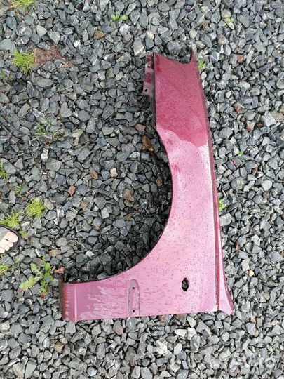 Левое переднее крыло на hyundai accent