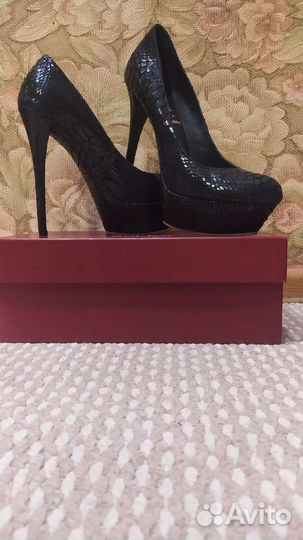 Туфли casadei, 37 размер