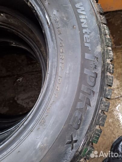 Hankook Winter I'Pike 235/65 R17
