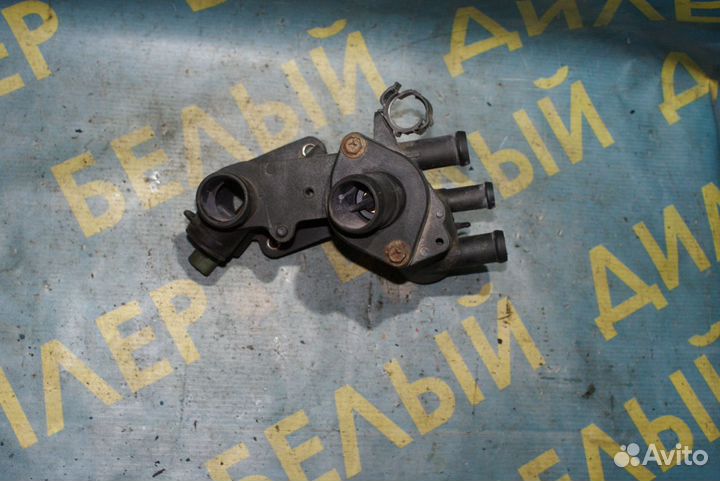 Корпус термостата Volkswagen Golf 4 Variant