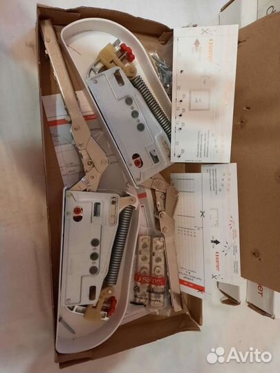 Подъемник мебельный