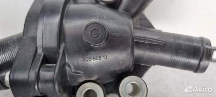 Корпус термостата Volvo S40 седан B5244S4 2008