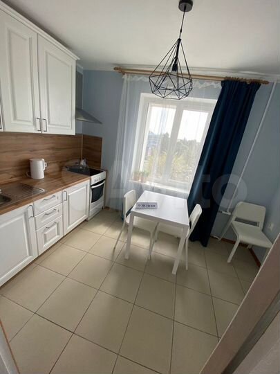 2-к. квартира, 60 м², 7/10 эт.