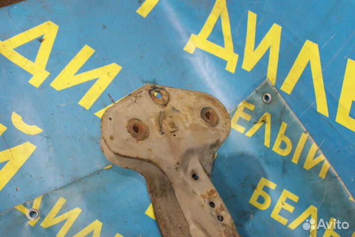 Радиаторная балка Seat Toledo