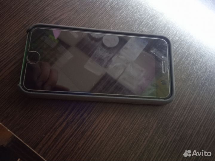 iPhone 6S, 32 ГБ