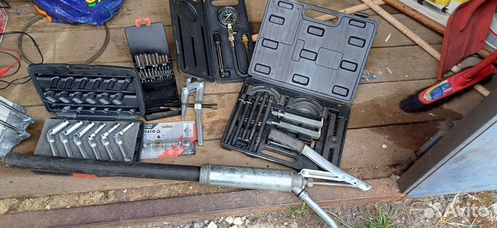 Набор инструмента для ремонта машины