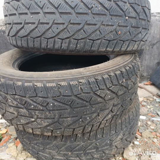 Tigar SUV Ice 225/60 R17