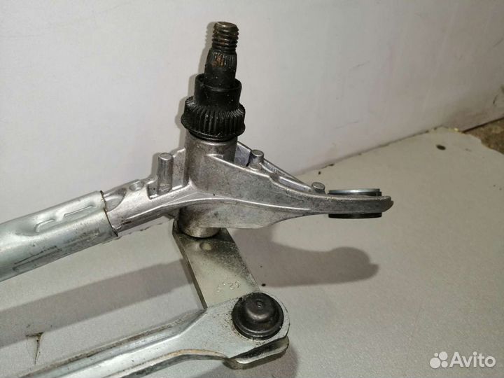 Трапеция дворников бмв Е90 Е91 Е92 Е93