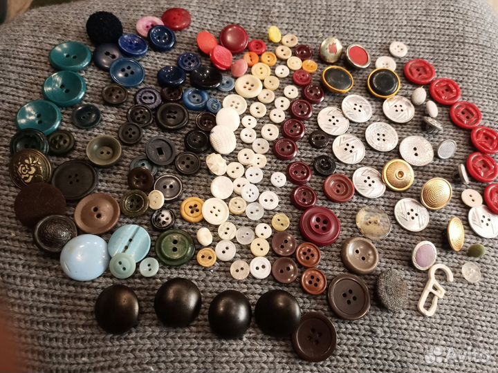 Пуговицы