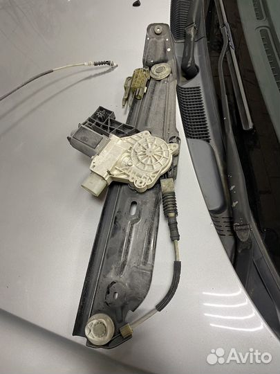 Продам стеклоподьемники на BMW 5 F10