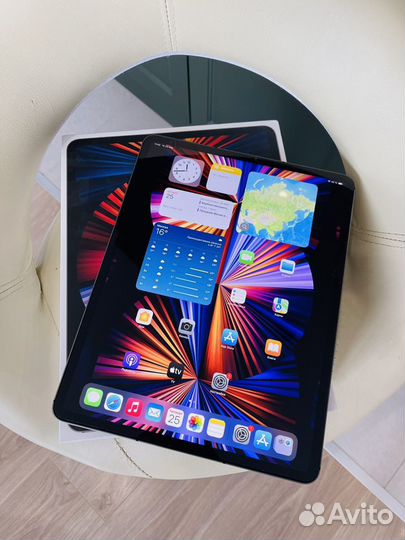 iPad Pro 12,9 2021 M1 256Gb Cellular (идеал)