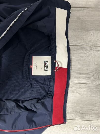 Куртка Tommy Jeans (S) Оригинал