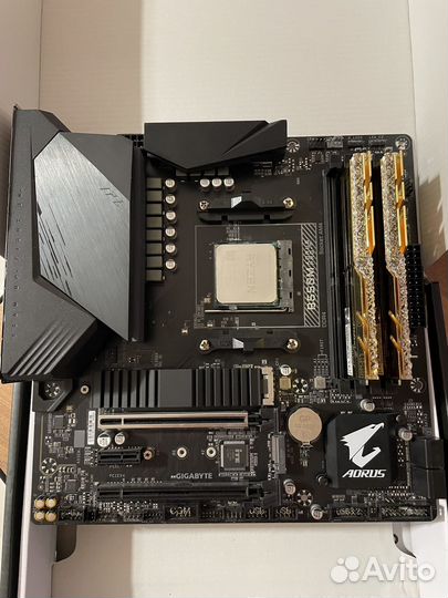 Продам материнскую плату