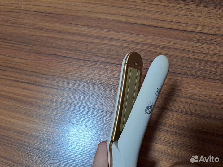 Выпрямитель для волос