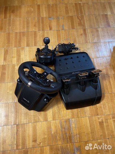 Logitech G920 с кпп отличный игровой руль