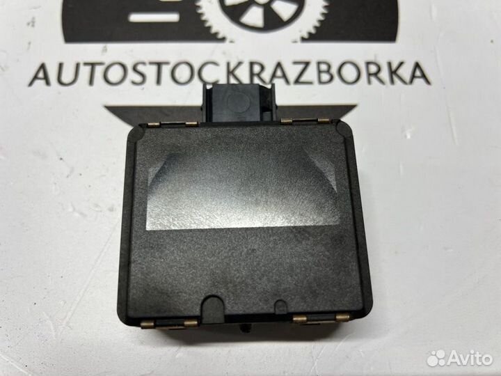 Радар дистроник Land Rover Range Rover Velar L560