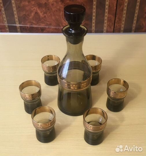 Графин с рюмками цветное стекло Богемия (чсср)