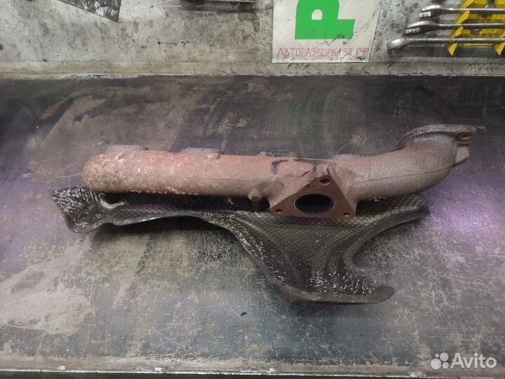 Коллектор выпускной 2.2 HDI Puma 22DT 4HU 4HV