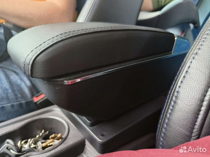 Подлокотник ford focus 3