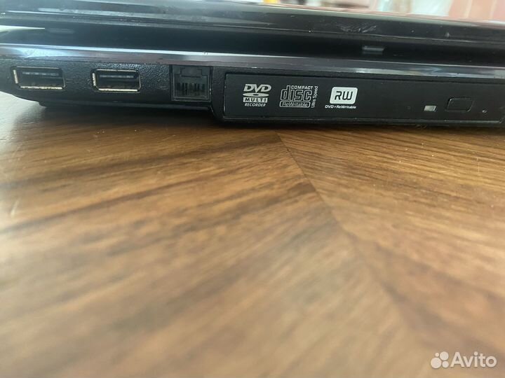 Ноутбук toshiba на запчасти