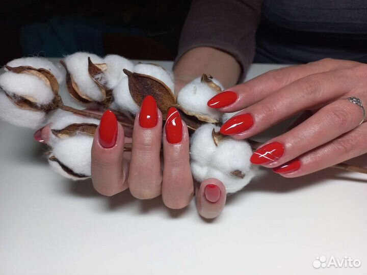 Маникюр - педикюр