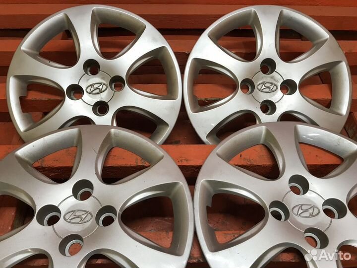4 шт. колпаки Hyundai R15