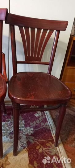 Стол и 2 стула