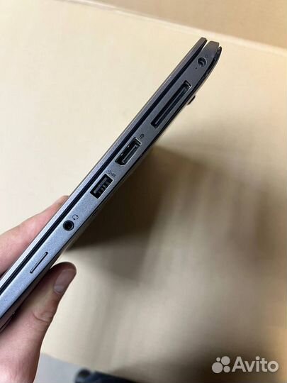 Ноутбук HP Folio 1040
