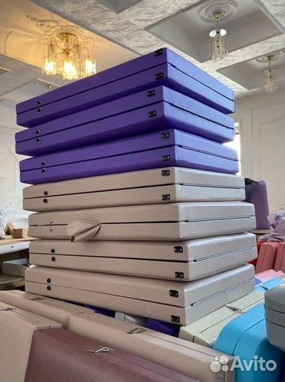 Косметологическая кушетка складная