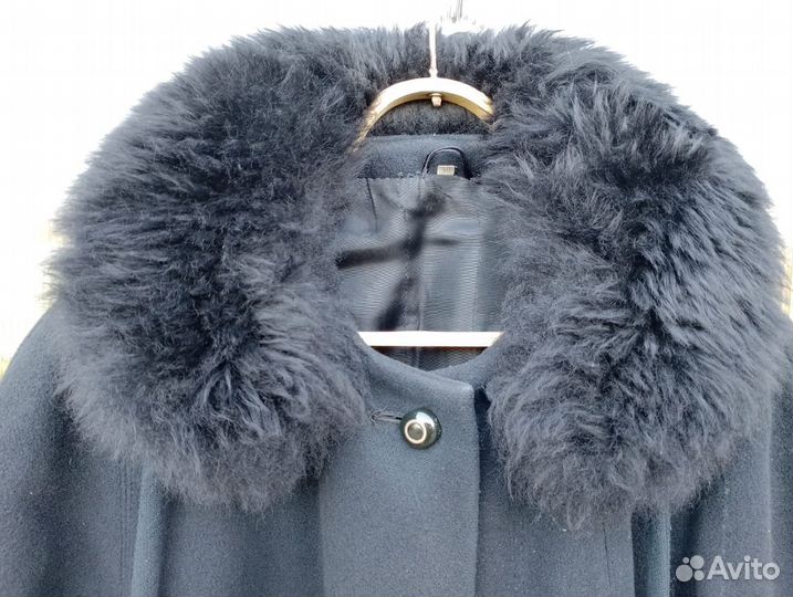 Пальто женское зимнее