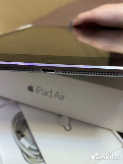 Apple iPad air 16 GB Wi-Fi + Cellular Space Gray