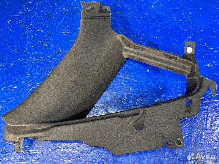 Обшивка стойки багажника левая Volvo S90 II 2.0