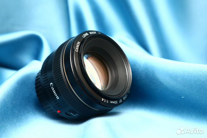 Canon EF 50mm f/1.4 как новый