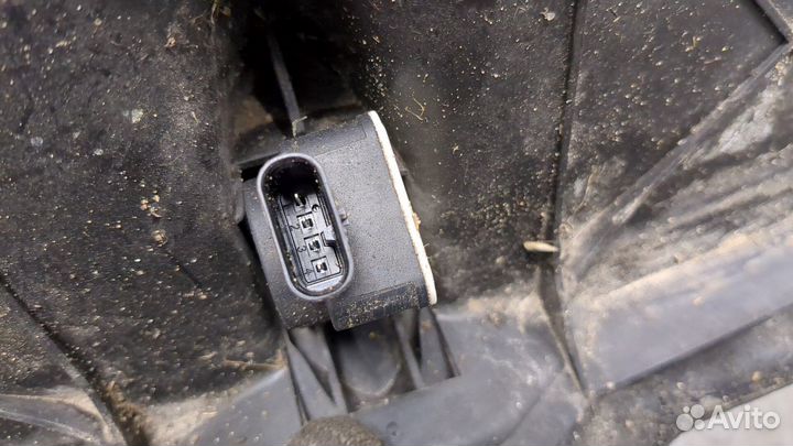 Жалюзи радиатора Tesla Model 3, 2019