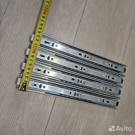 Направляющие для выдвижных ящиков