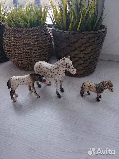 Фигурки животных schleich, лошади белые тигры