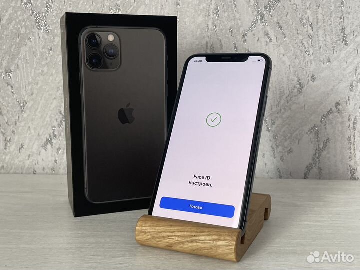 iPhone 11 Pro, 64 ГБ