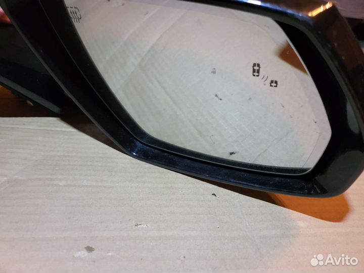 Зеркало правое камера слепые зоны Genesis G80