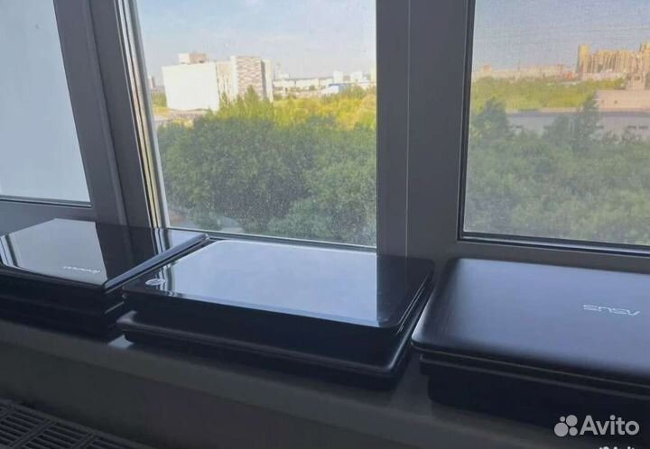 Ноутбуки Продаются в Связи с Закрытием Офиса