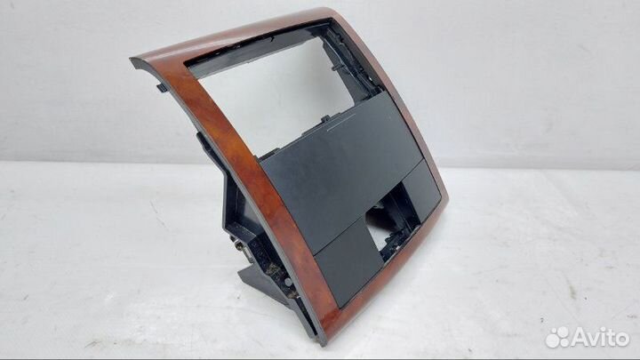 Накладка подлокотника Volkswagen Touareg 7L 3.6