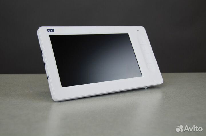 Видеодомофон CTV-M1702