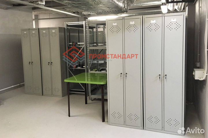 Шкаф металлический для одежды