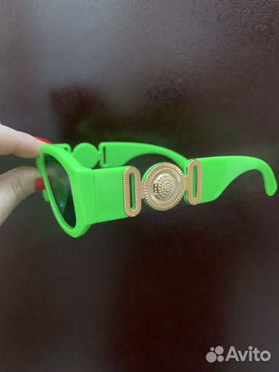 Солнцезащитные очки