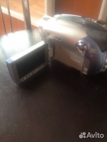 Видеокамера Canon