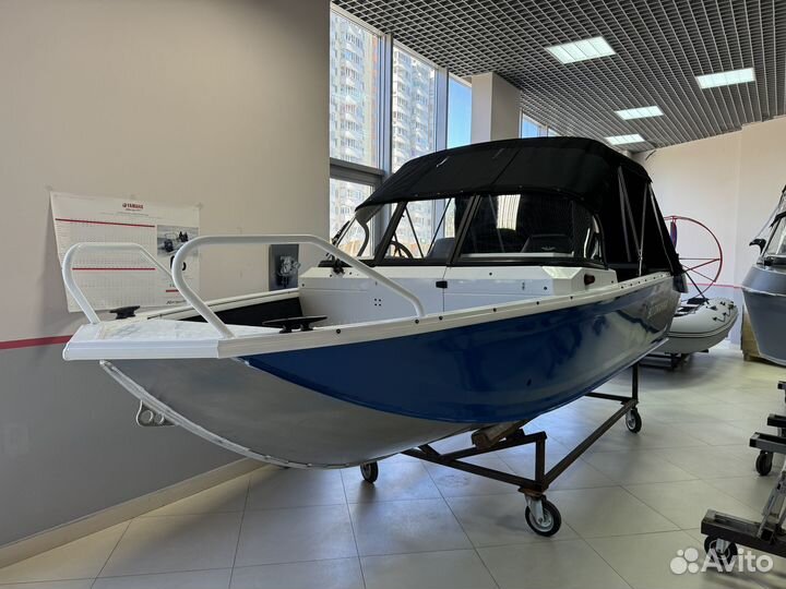 Лодка Volzhanka 50 fish с мотором yamer EF60fuel в